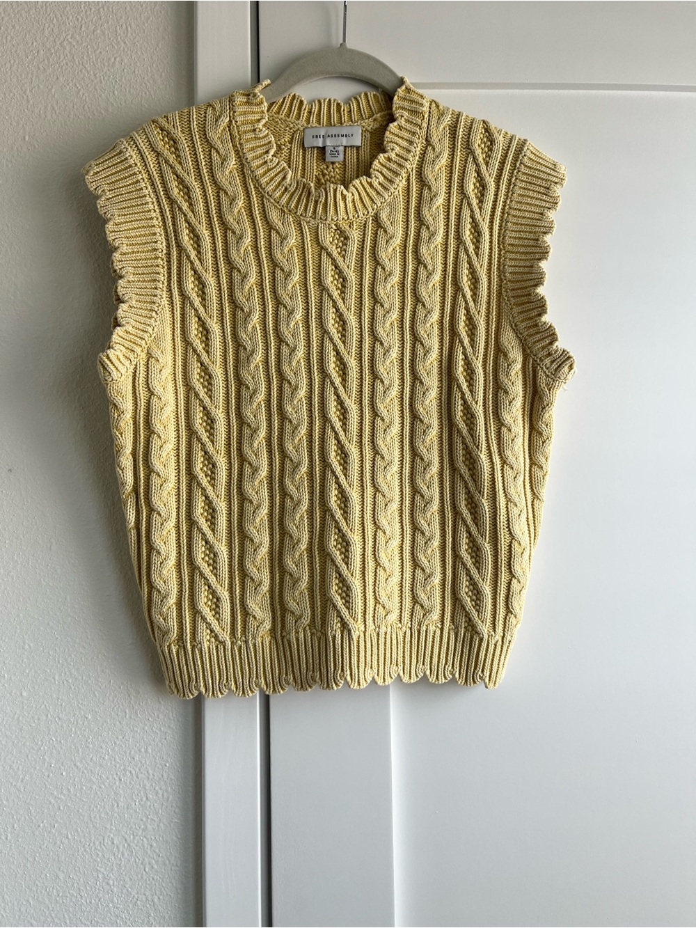 Yellow Cable Knit Sleeveless Sweater Top